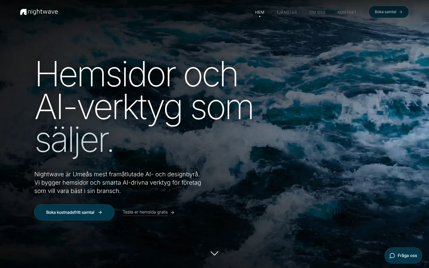 Nightwaves webbplats, som presenterar byråns tjänster och leder besökare vidare till ett första samtal.